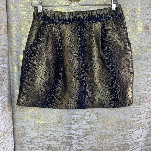 Club Monaco Women’s Joelle Shimmery Jacquard Gold Skirt Size 4 - Picture 4 of 15